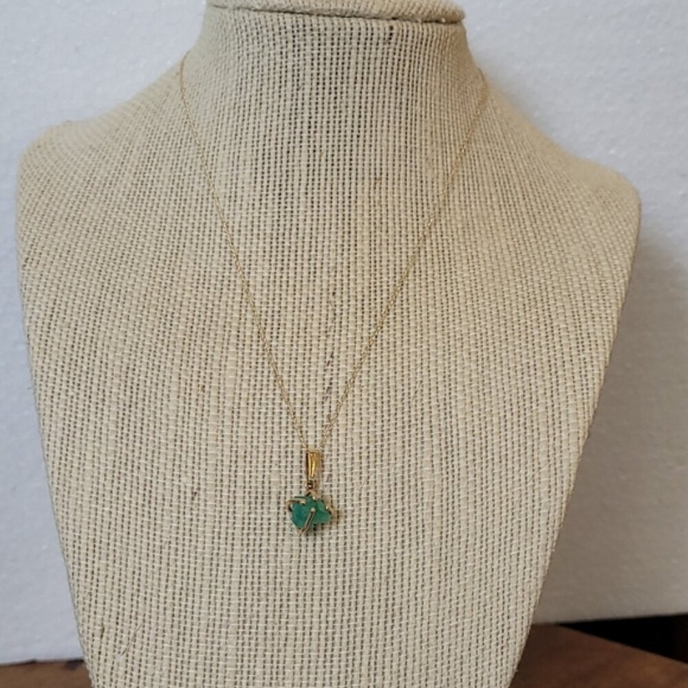 14K Yellow Gold Raw Emerald Pendant Necklace 1.6g Necklace 18"